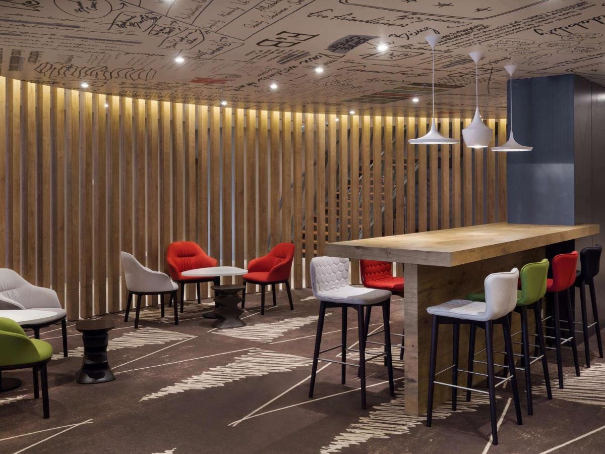 Отель Ibis Jeddah Malik Road Экстерьер фото