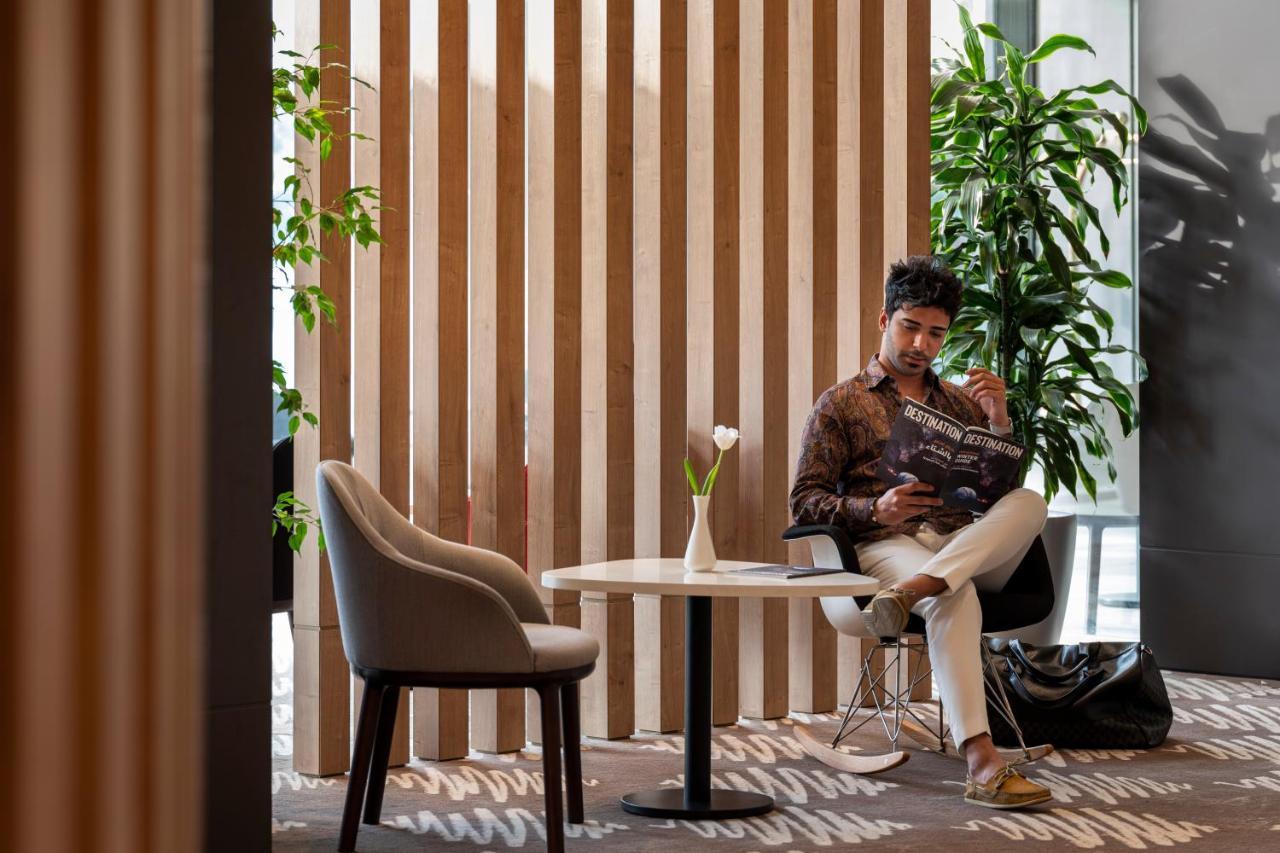 Отель Ibis Jeddah Malik Road Экстерьер фото