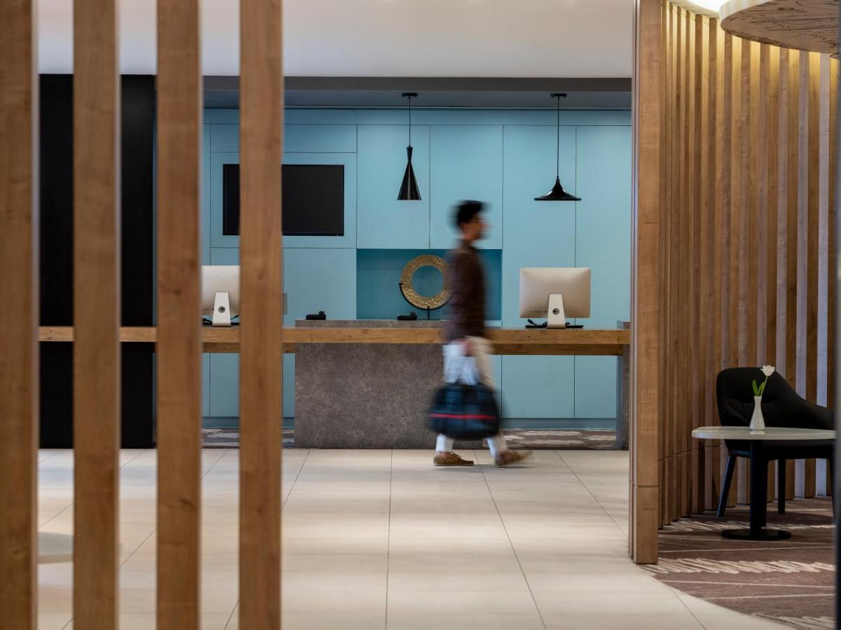 Отель Ibis Jeddah Malik Road Экстерьер фото
