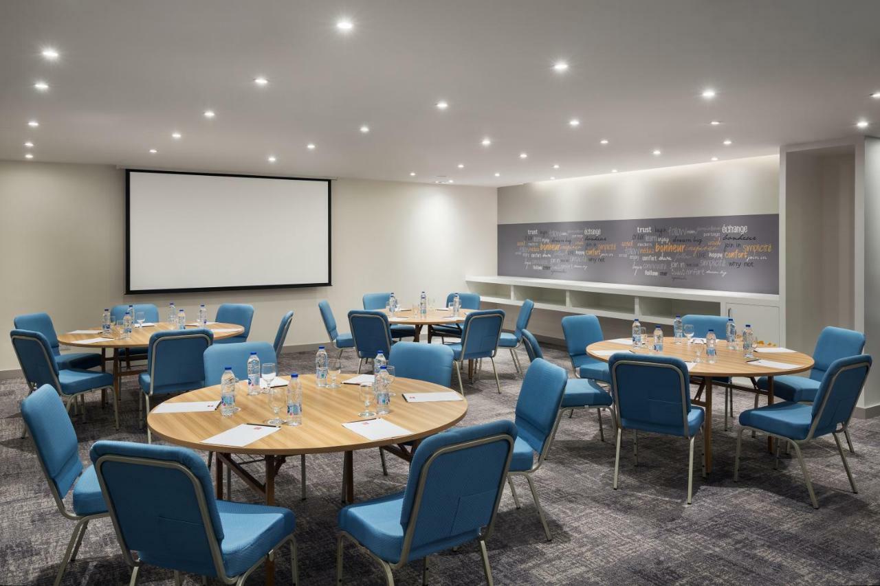 Отель Ibis Jeddah Malik Road Экстерьер фото