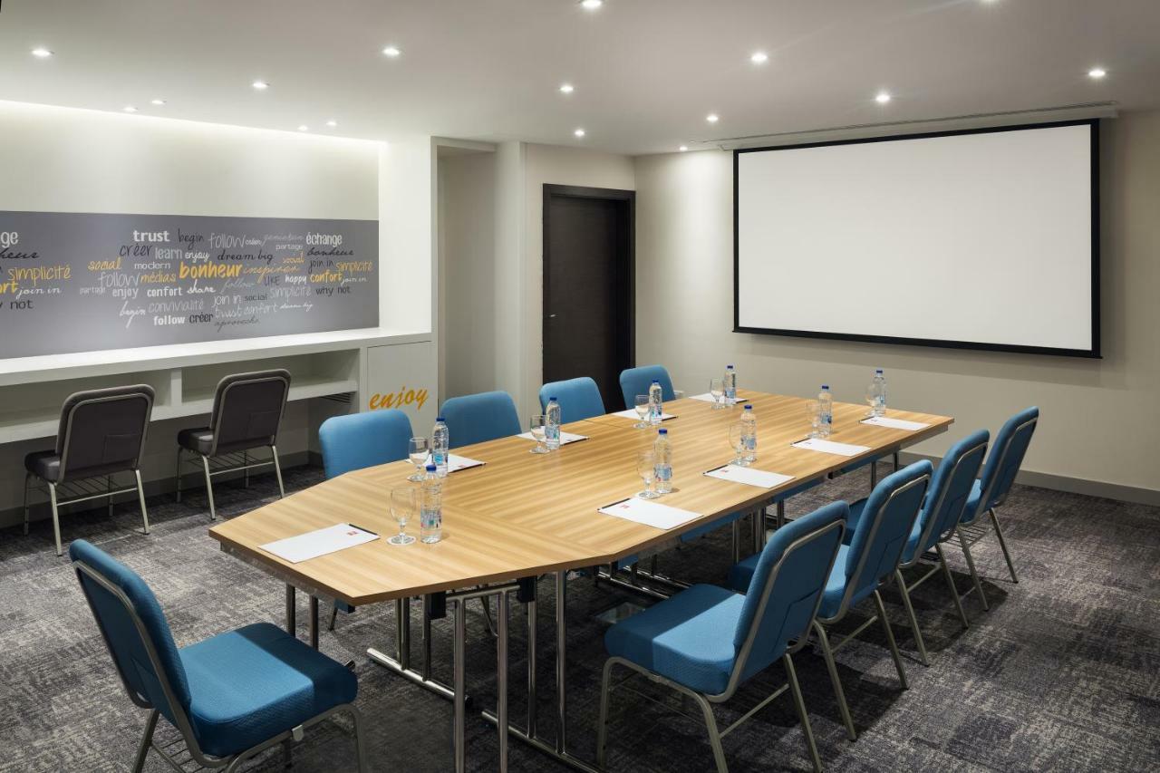 Отель Ibis Jeddah Malik Road Экстерьер фото